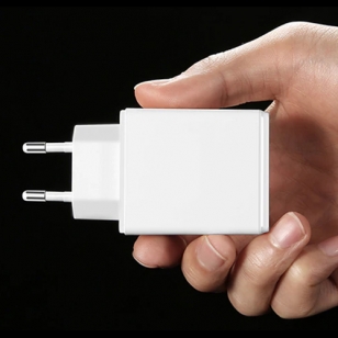 Degion universele 18W Quick Charge 3.0 USB adapter